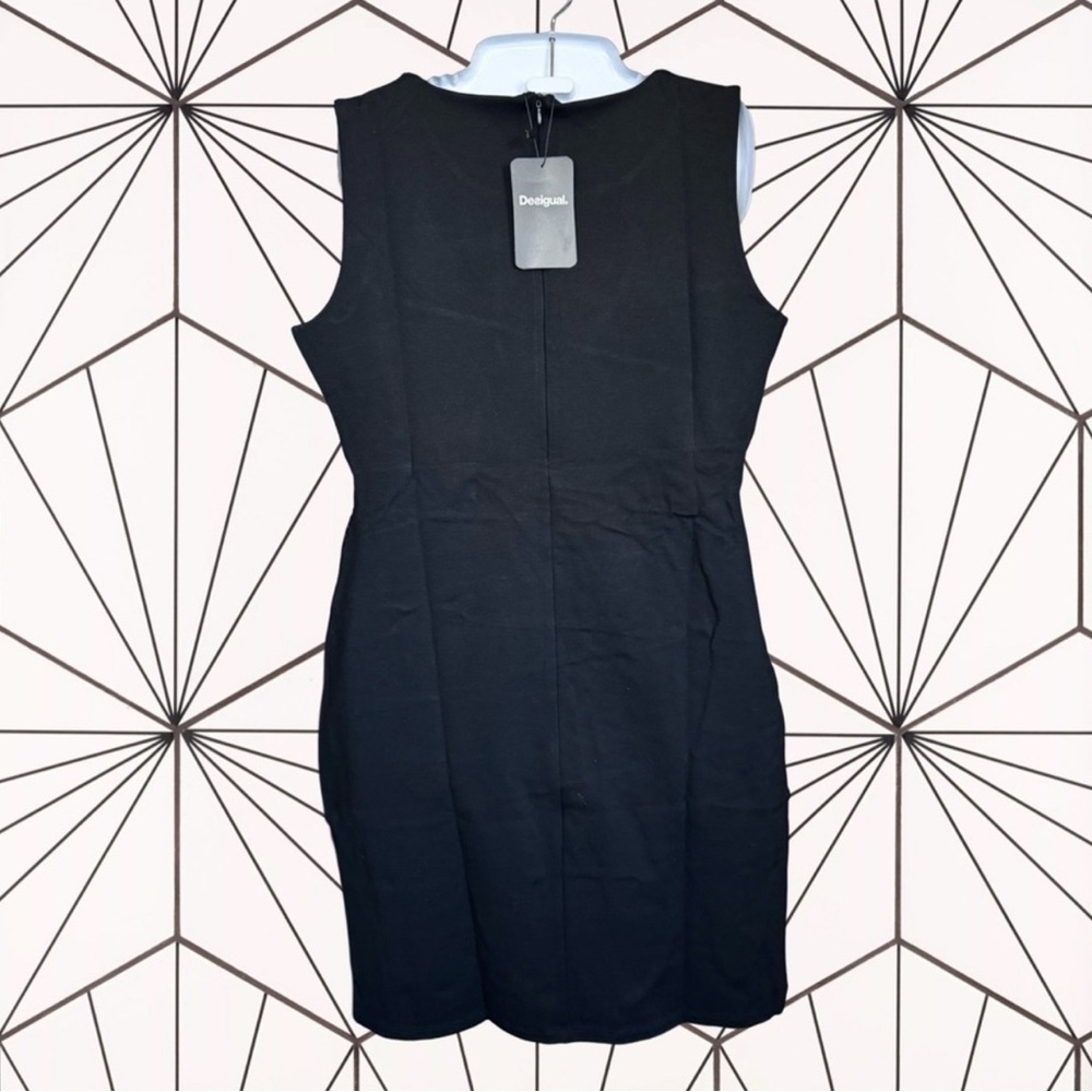 NWT DESIGUAL
NATALIE WOMEN’S DRESS 19WWVK96-2000 Elegant Black Sleeveless Dress - Picture 5 of 6